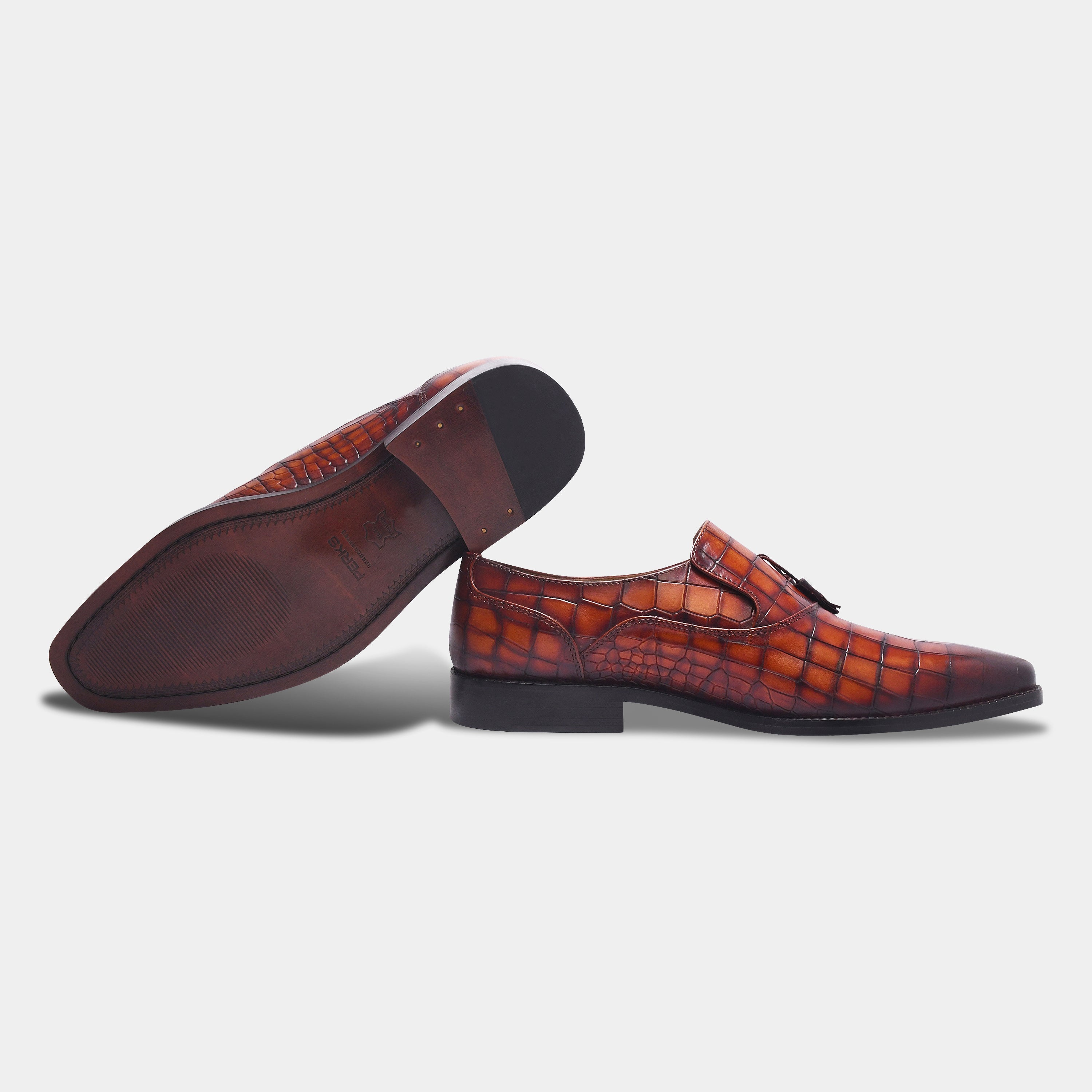 LUCAS CROCO TASSEL LOAFER | BROWN