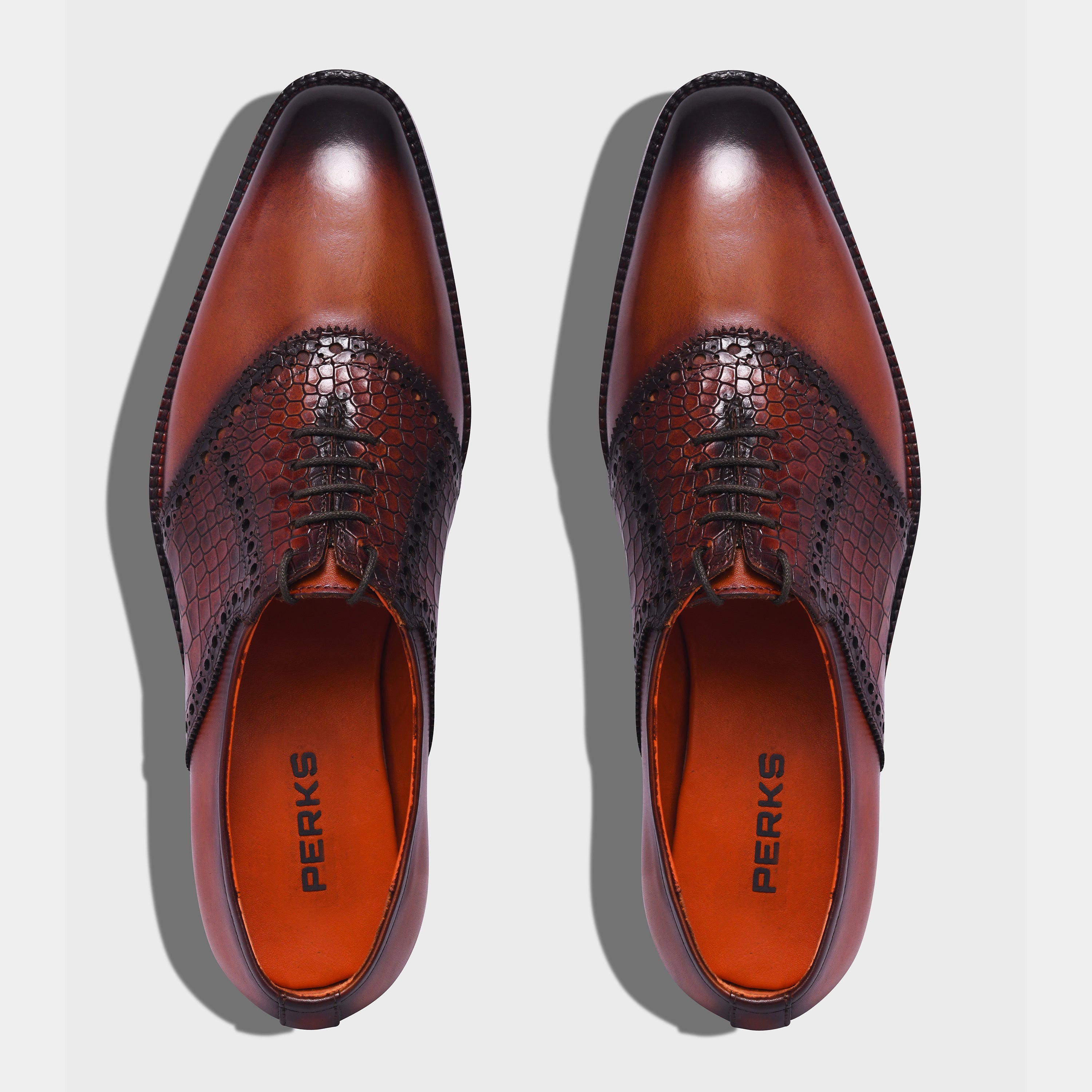 GUSTAVO LACEUP | BROWN