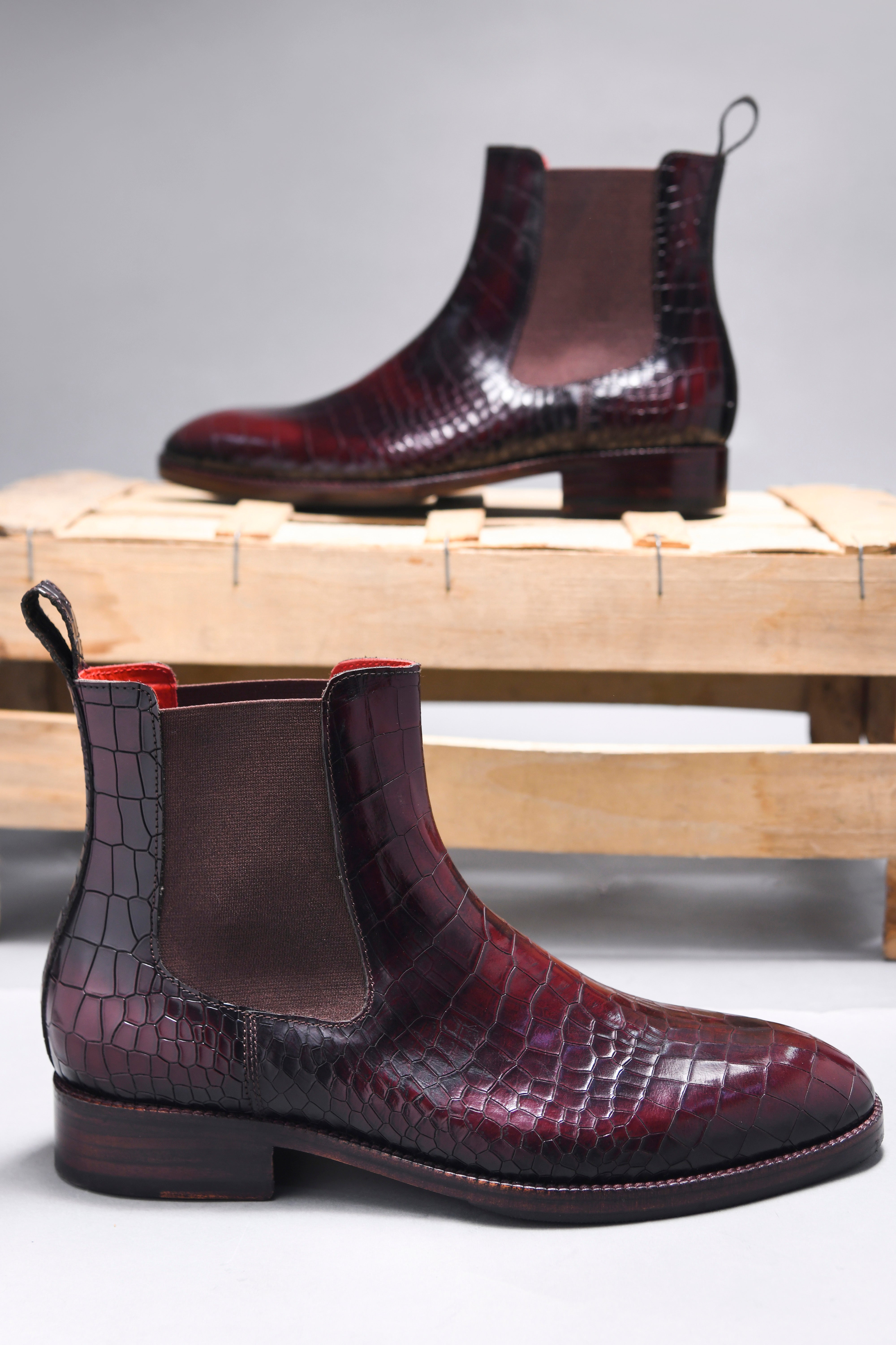 SOLOMONS CROCO BOOT | BLACK WINE