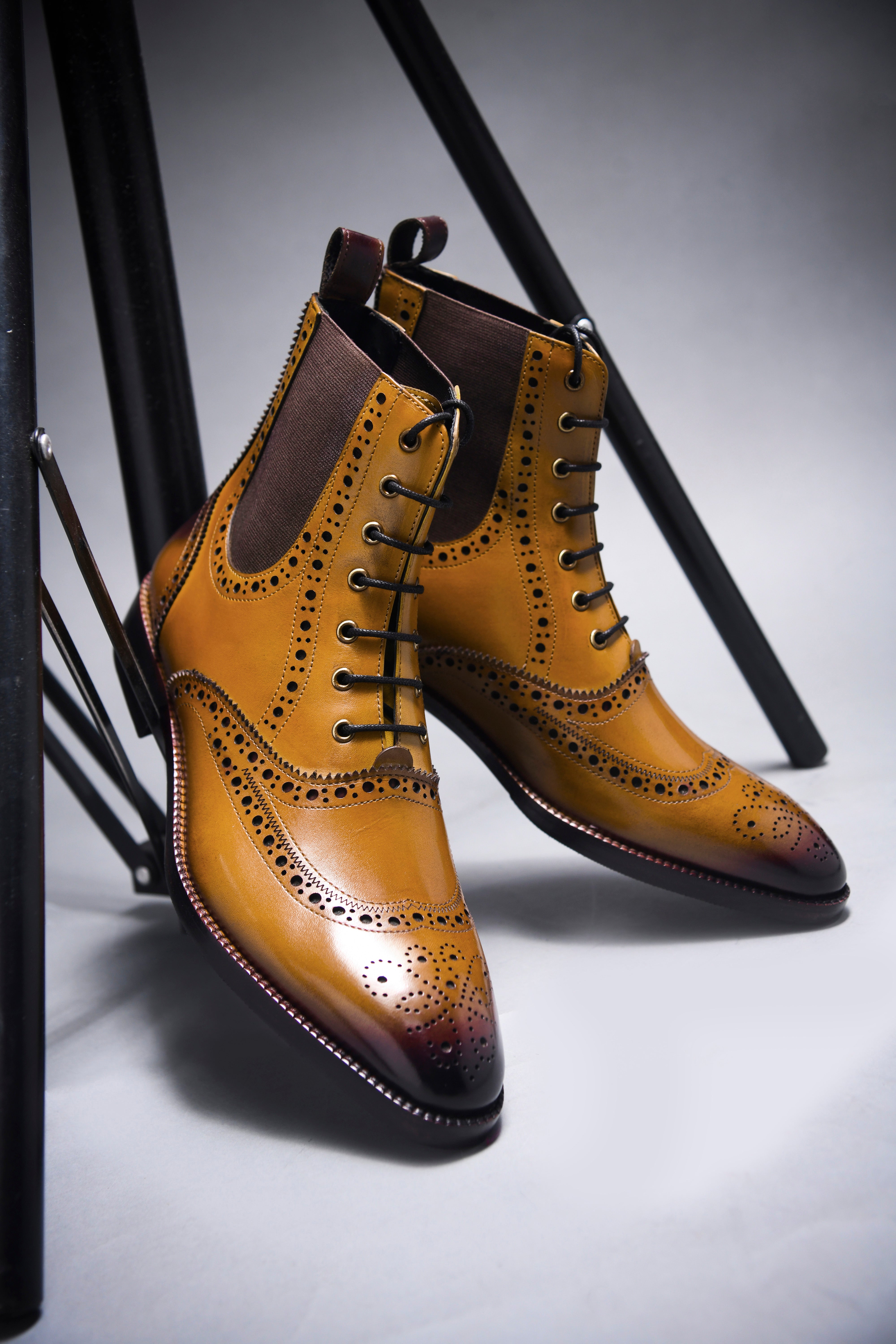 CORLEONE'S BOOT | BROGUE TAN