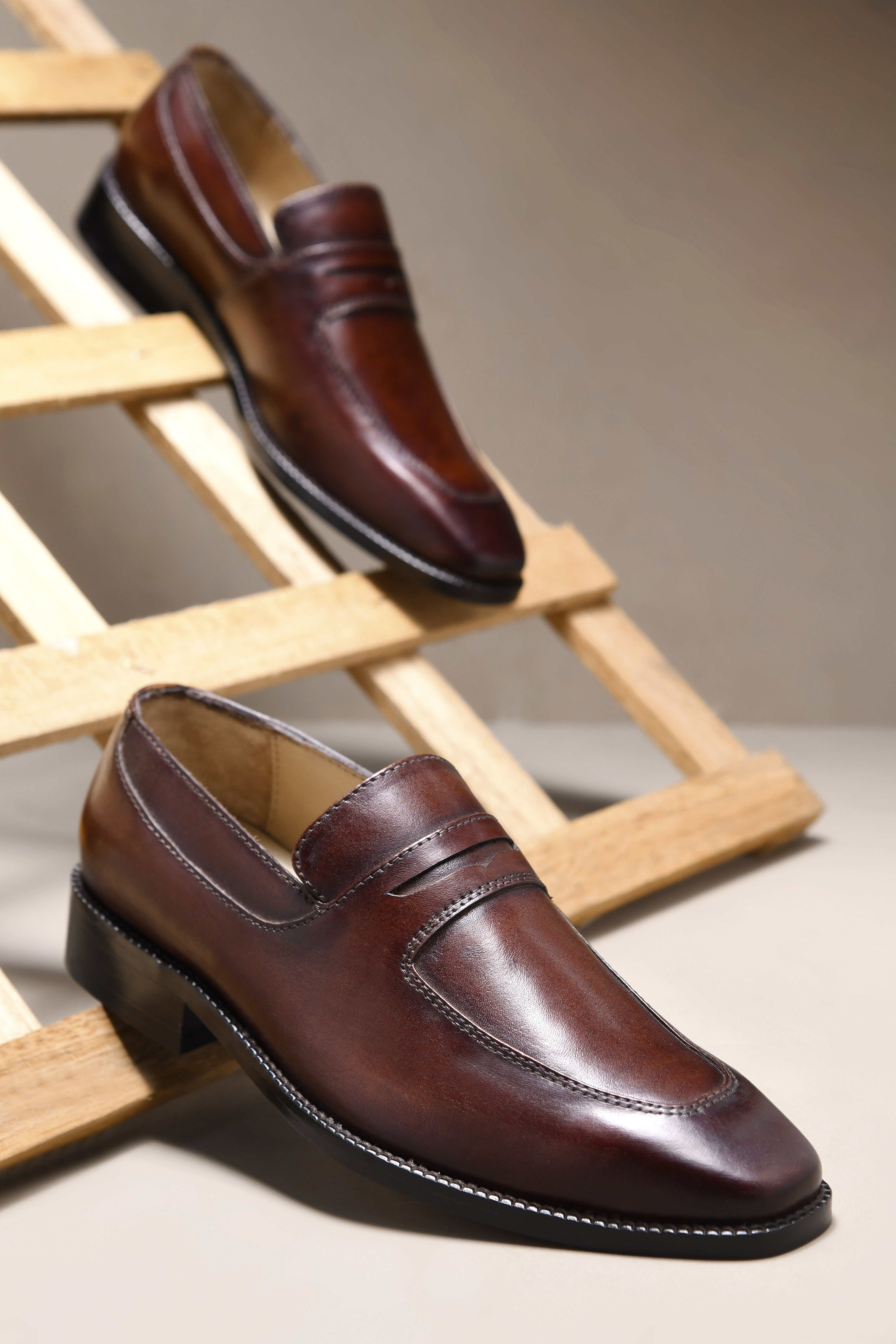 GUSTAVO LOAFER | BROWN