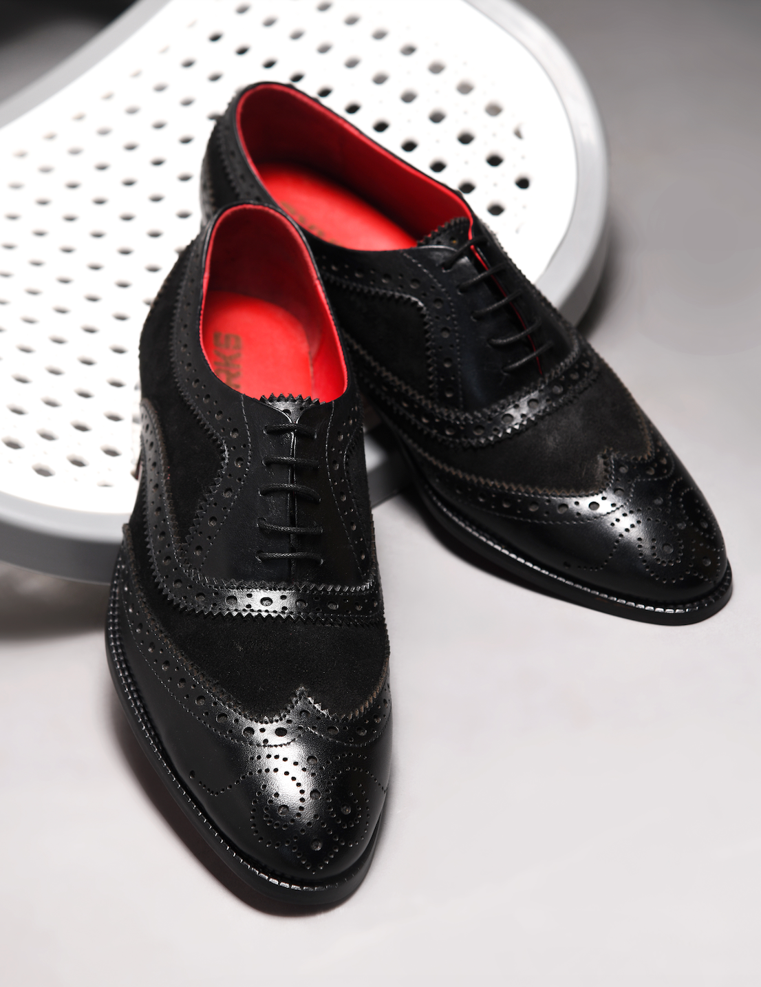 DEVIL LACEUP | BROGUE BLACK