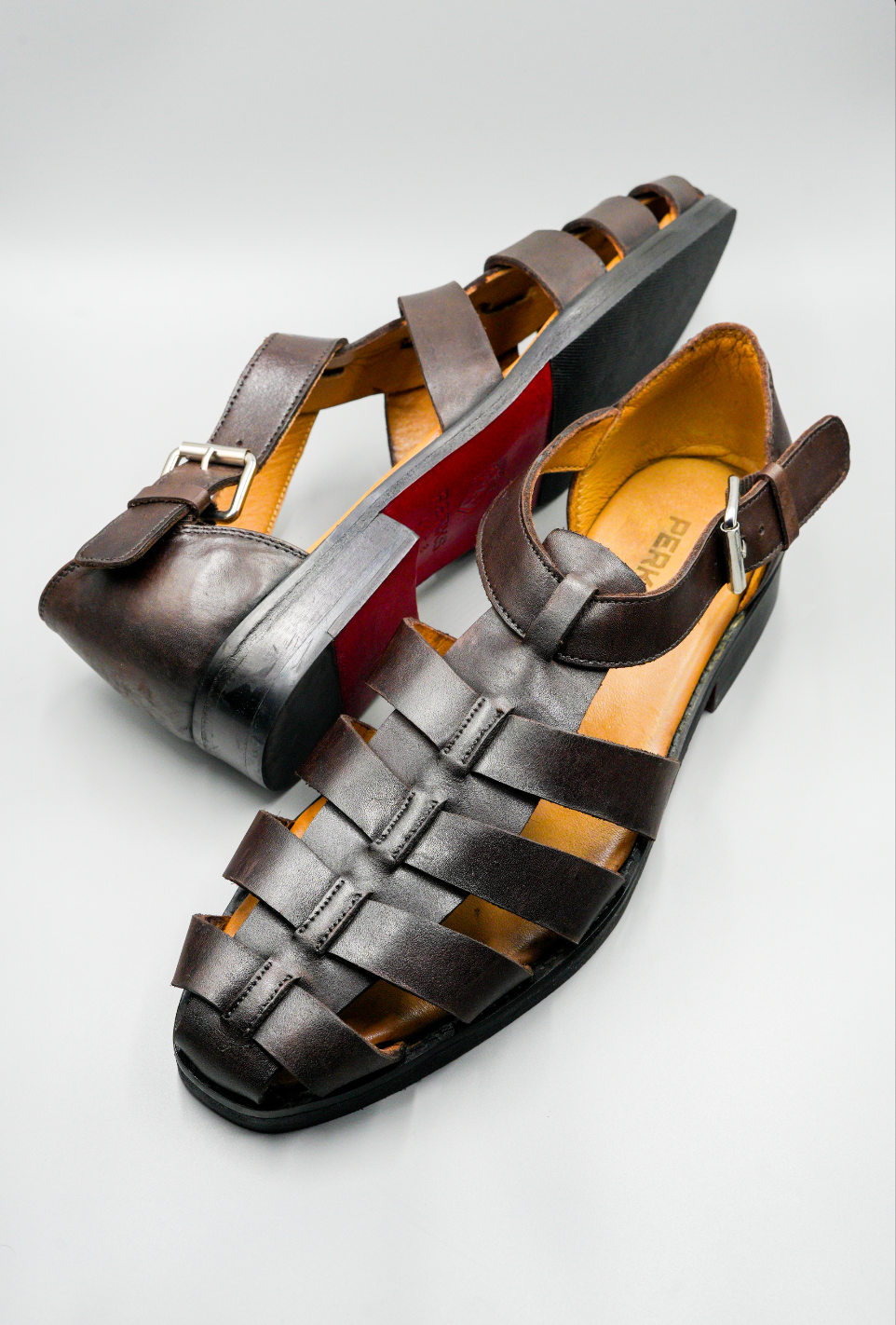 OLD BOY SANDAL | BROWN