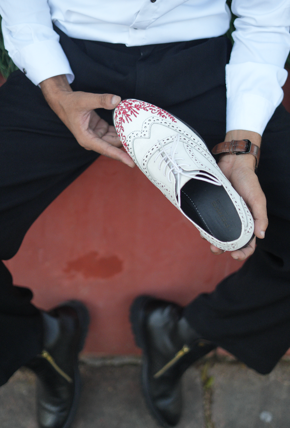 DEVITO EMBROIDERY LACEUP | WHITE