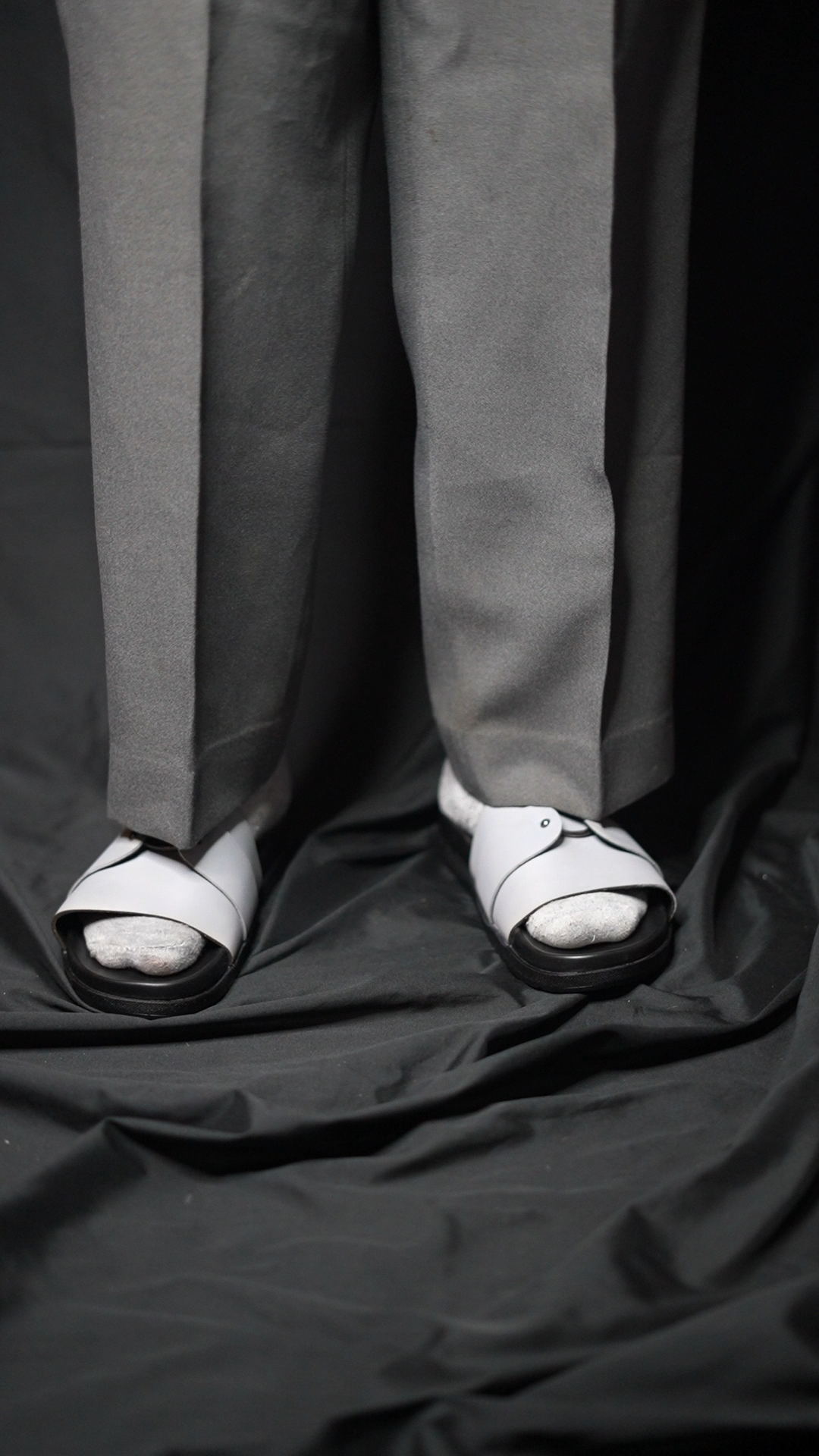 PACHO SLIPPER | WHITE