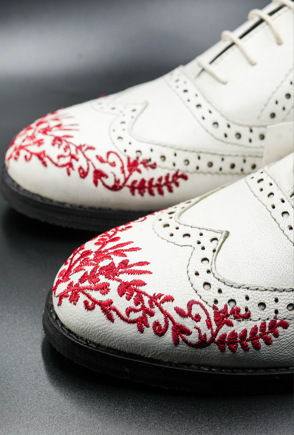 DEVITO EMBROIDERY LACEUP | WHITE